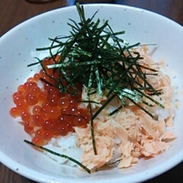 鮭とイクラの親子丼